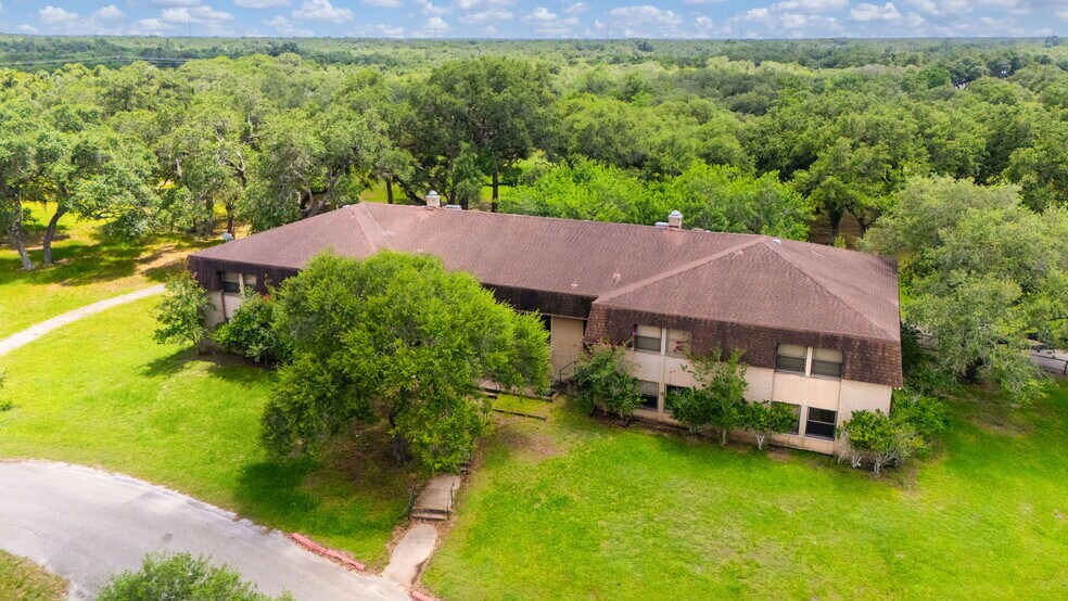 120 David Wade Dr, Victoria, TX à vendre - Photo du bâtiment - Image 3 de 37