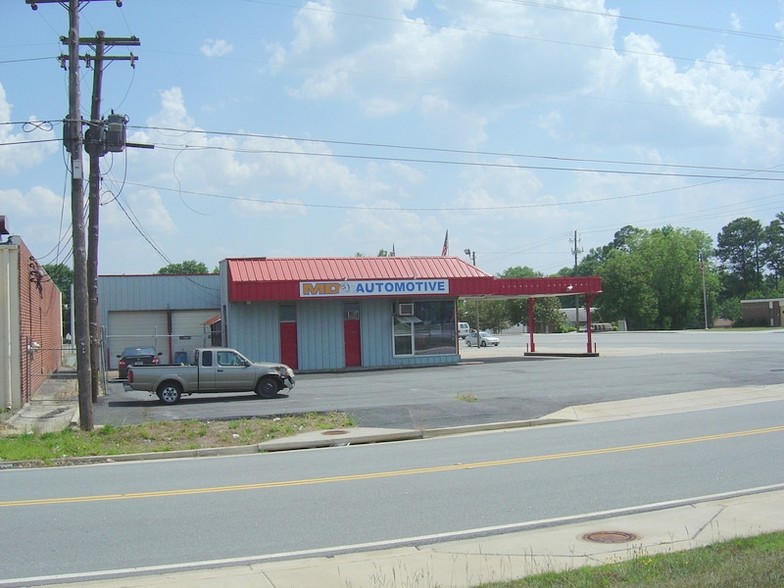 5560 Bloomfield Rd, Macon, GA à vendre - Photo principale - Image 1 de 1