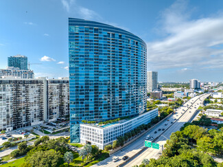 Plus de détails pour 601 NE 36TH STREET – Multi-résidentiel à vendre, Miami, FL