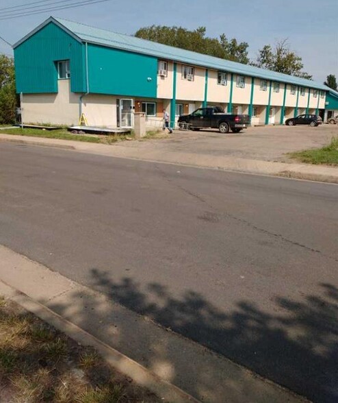 10227 104 Ave, Westlock, AB à vendre - Photo du bâtiment - Image 1 de 1