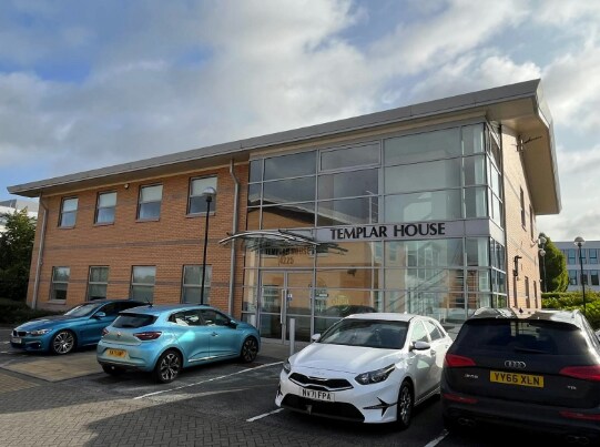 Rubicon Sq, Leeds à louer Photo principale- Image 1 de 8