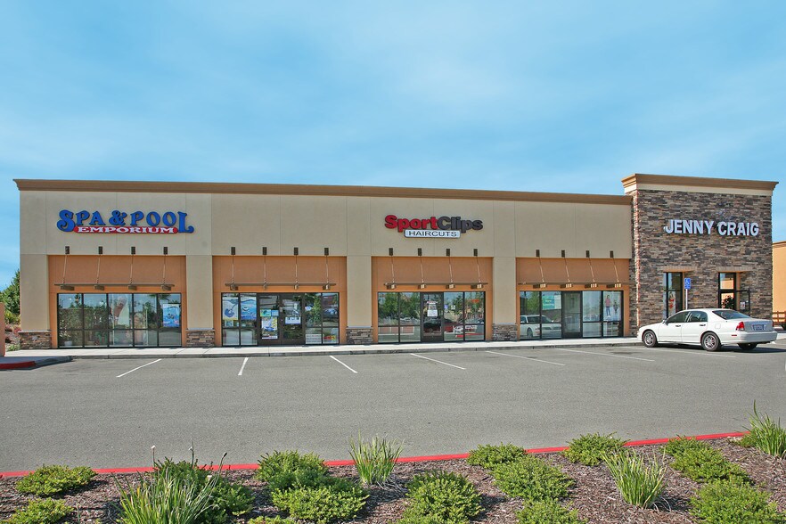 6620 Lonetree Blvd, Rocklin, CA à vendre - Photo du bâtiment - Image 2 de 3