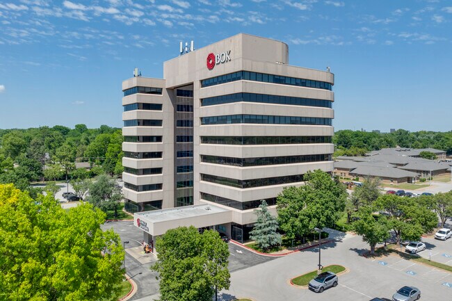 More details for 5727 S Lewis Ave, Tulsa, OK - Office for Lease