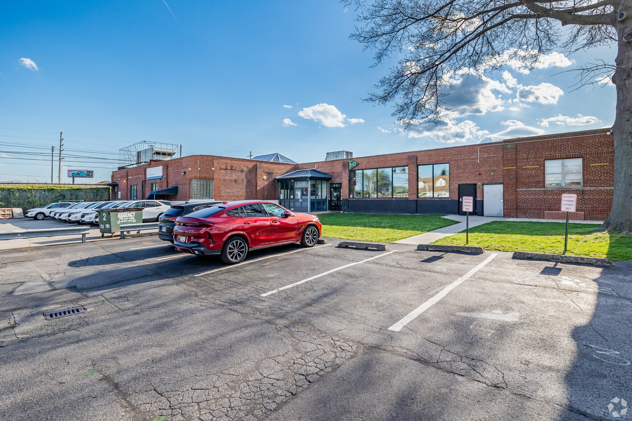 95-30 225th St, Queens Village, NY for lease Primary Photo- Image 1 of 13