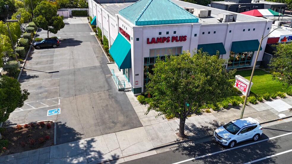 4902 Stevens Creek Blvd, Santa Clara, CA for lease - Building Photo - Image 3 of 8