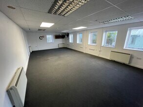 Hollom Down, Salisbury for lease Building Photo- Image 2 of 2