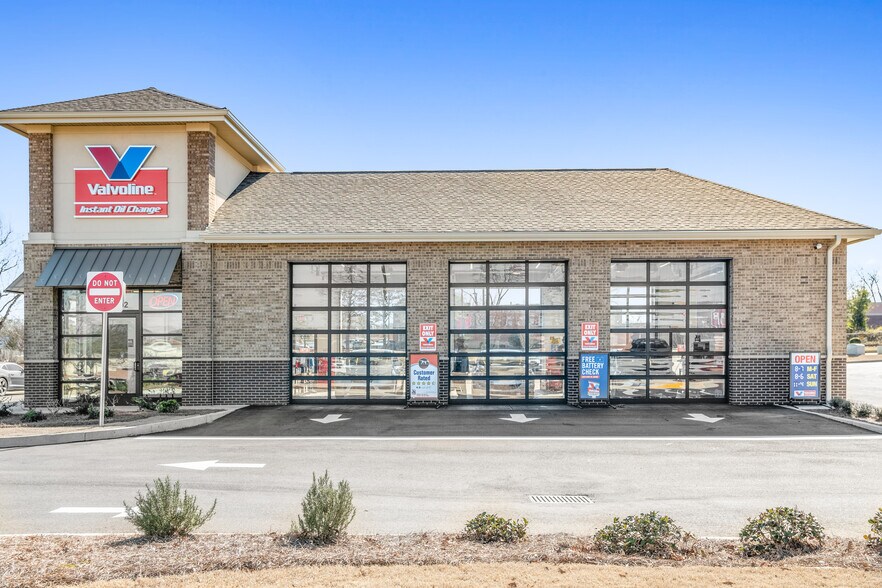 802 Glynn St N, Fayetteville, GA à vendre - Photo du bâtiment - Image 3 de 4