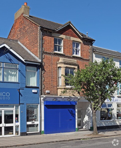 38 Buckingham St, Aylesbury à vendre - Photo principale - Image 1 de 11