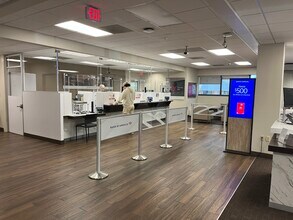 2700 W Dr Martin Luther King Jr Blvd, Tampa, FL for lease Interior Photo- Image 1 of 5