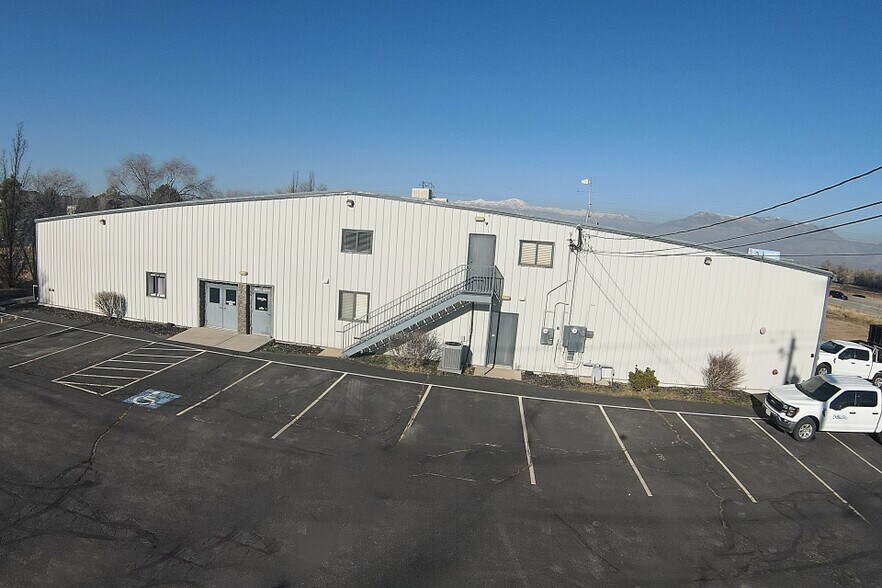 4800 S 1700 W, Ogden, UT à vendre - Photo du bâtiment - Image 2 de 52