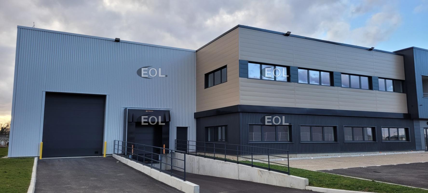 Industrial in Colombier-Saugnieu for lease Building Photo- Image 1 of 6