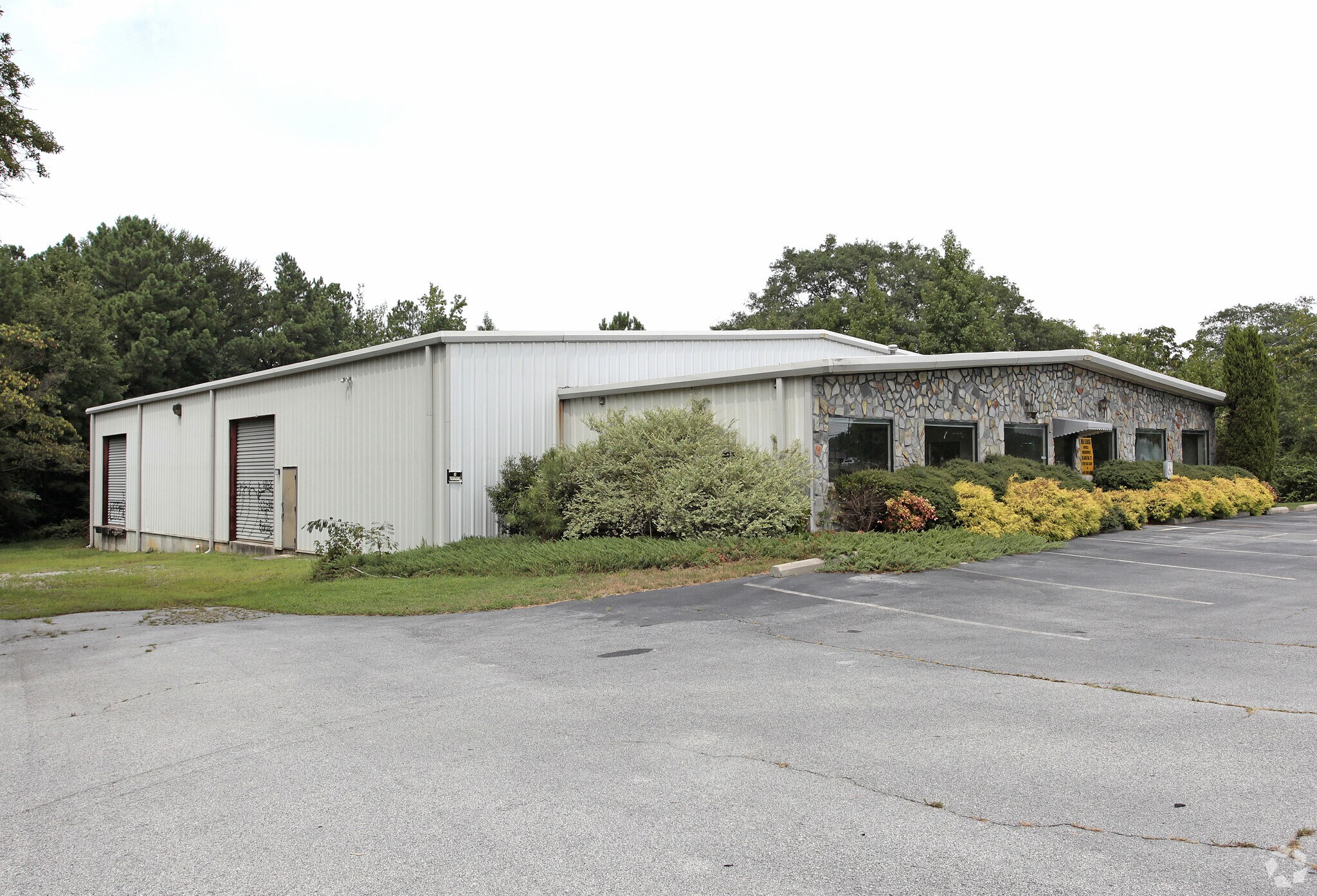 7377 Strickland St, Douglasville, GA for sale Primary Photo- Image 1 of 7