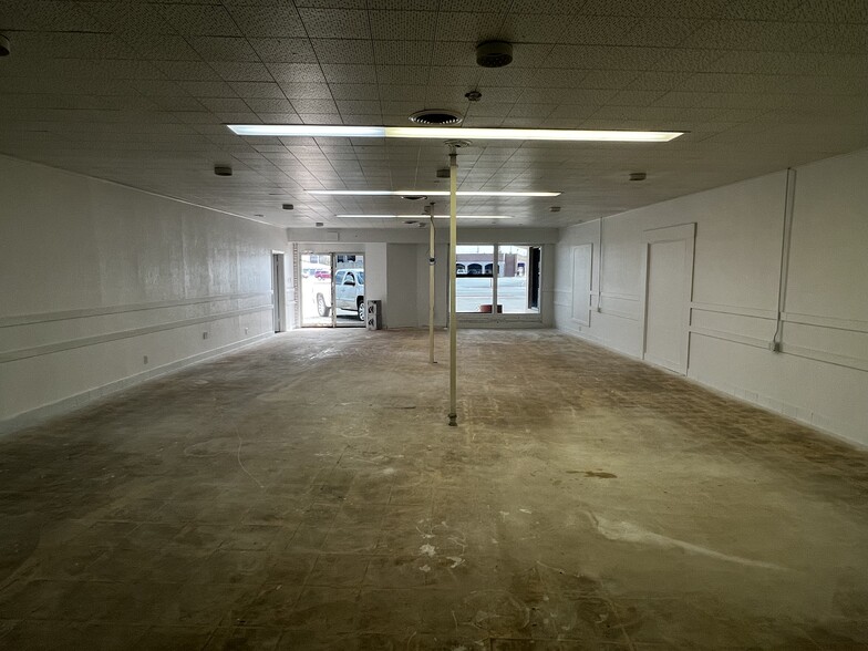 3650 N 6th St, Abilene, TX for lease - Interior Photo - Image 2 of 4