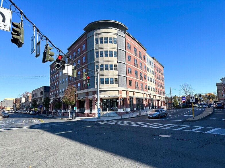 1 N Main St, Port Chester, NY for lease - Building Photo - Image 1 of 1