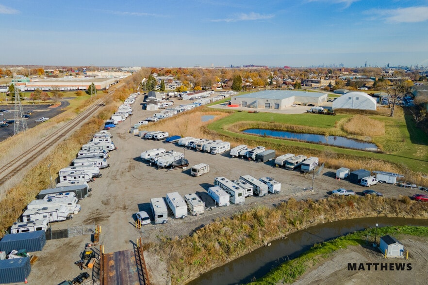 23900 Outer Dr, Melvindale, MI for sale - Building Photo - Image 2 of 3