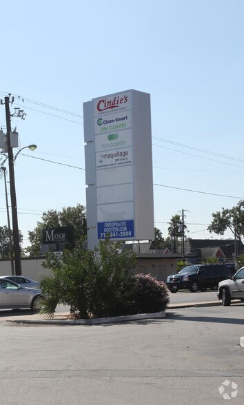 4810-4820 Washington Ave, Houston, TX à louer - Photo du bâtiment - Image 3 de 3