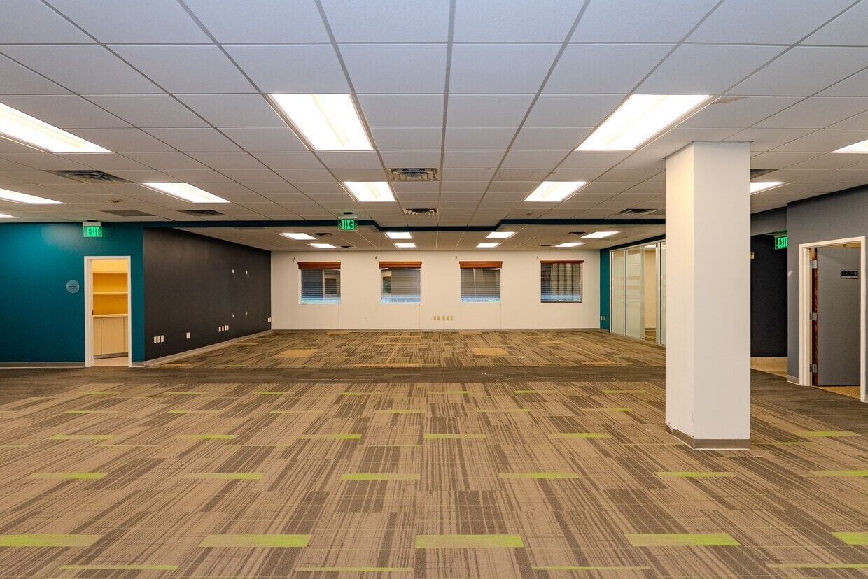 1455 N Park Dr, Weston, FL for lease Interior Photo- Image 1 of 9
