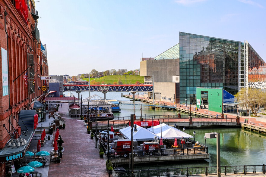 600 E Pratt St, Baltimore, MD à louer - Photo du bâtiment - Image 3 de 11