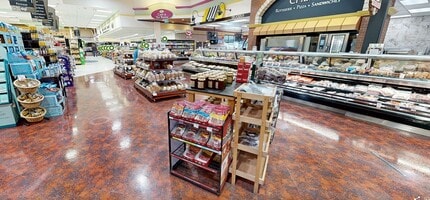 5800 Turner Rd, Nanaimo, BC for lease Interior Photo- Image 2 of 3