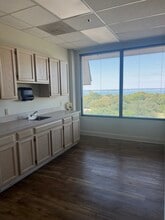 2504 Ridge Rd, Rockwall, TX for lease Interior Photo- Image 2 of 7