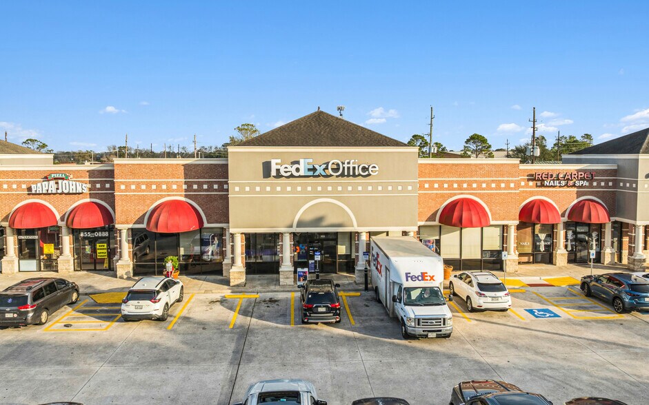 7700 Hwy 6 N, Houston, TX à vendre - Photo du bâtiment - Image 3 de 6