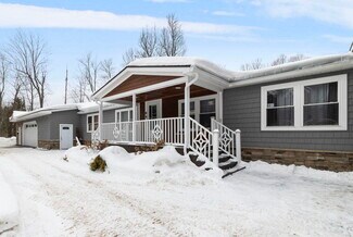 Plus de détails pour 18 Mckabe Rd, Colton, NY - Commerce de détail à vendre