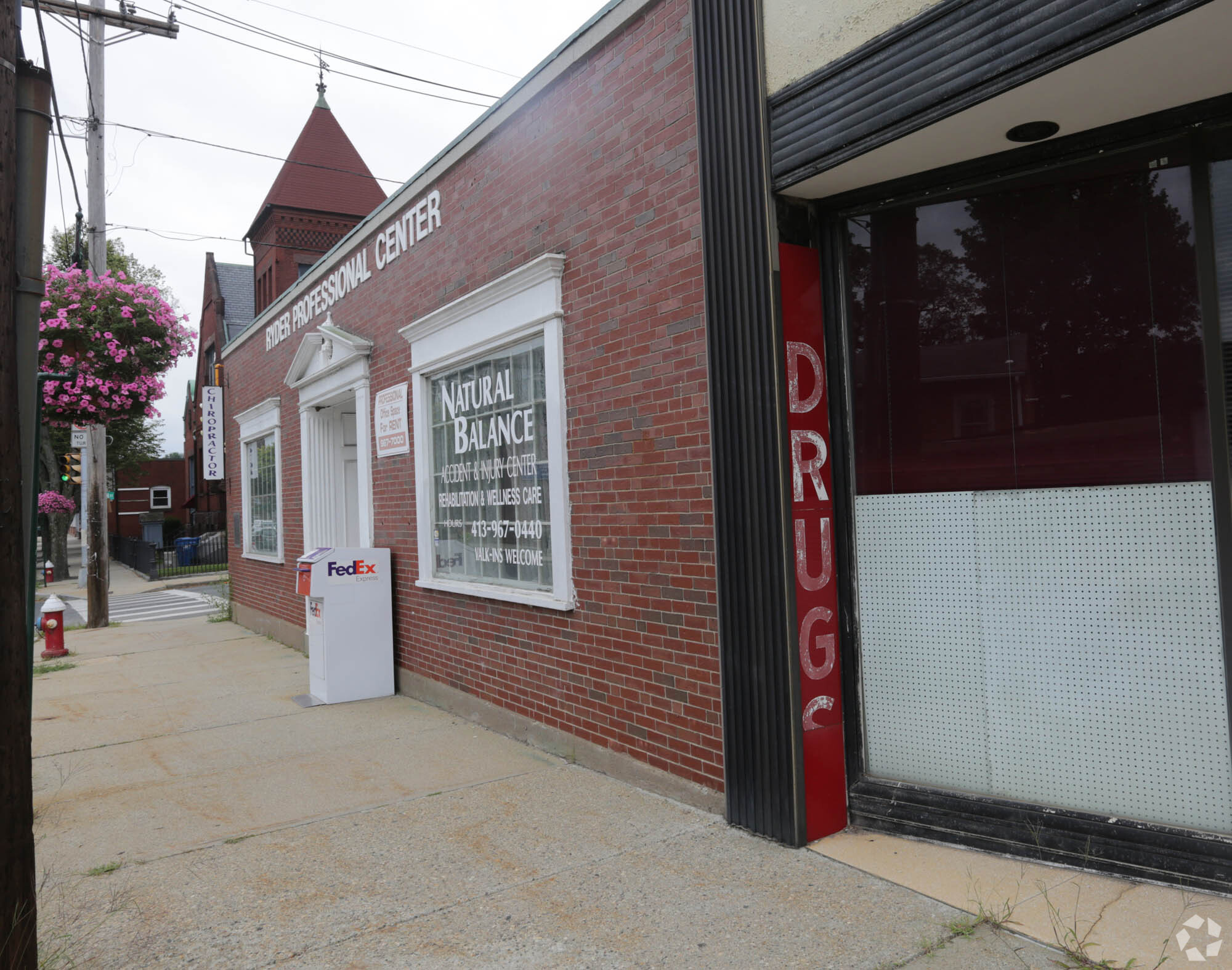 33 E Main St, Ware, MA for sale Primary Photo- Image 1 of 1