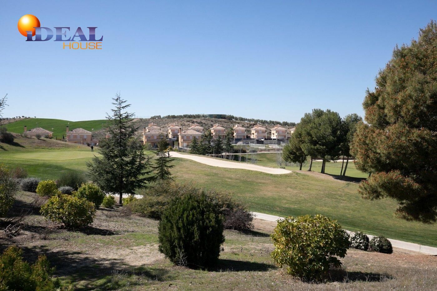 Land in Villa de Otura, Granada for sale Building Photo- Image 1 of 23