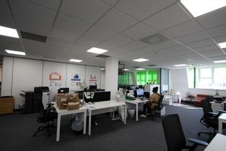 303 Ballards Ln, London for lease Interior Photo- Image 2 of 7