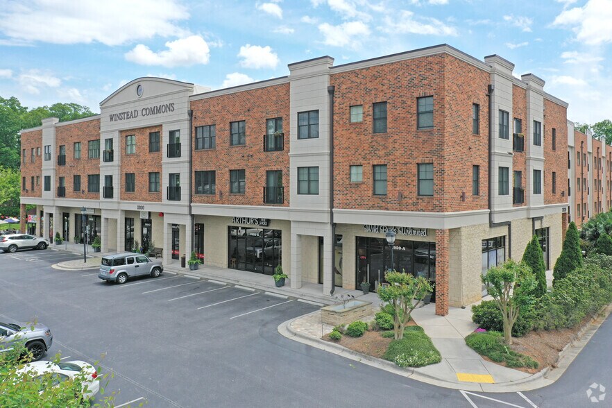 2920 Martinsville Rd, Greensboro, NC à vendre - Photo principale - Image 1 de 6