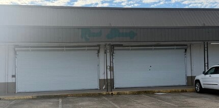 7045 Read Blvd, New Orleans, LA for lease Building Photo- Image 2 of 6