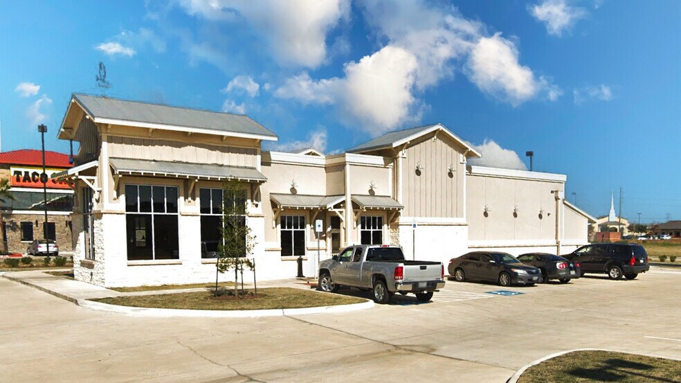 8722 Barker Cypress Rd, Cypress, TX for lease - Building Photo - Image 3 of 4