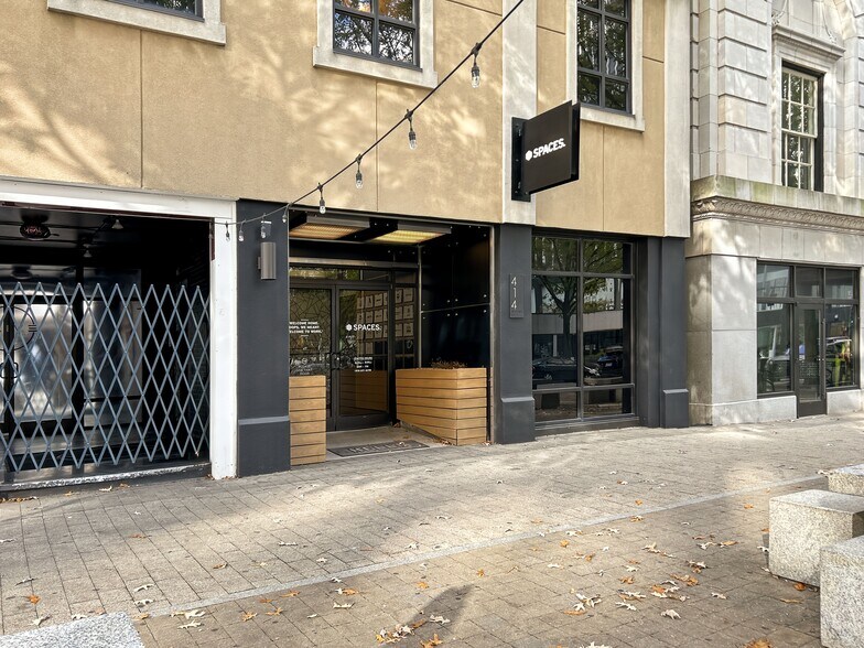 414 Fayetteville St, Raleigh, NC à louer - Photo du bâtiment - Image 3 de 11