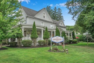 Plus de détails pour 3 Jefferson St, Ellicottville, NY - Services hôteliers à vendre