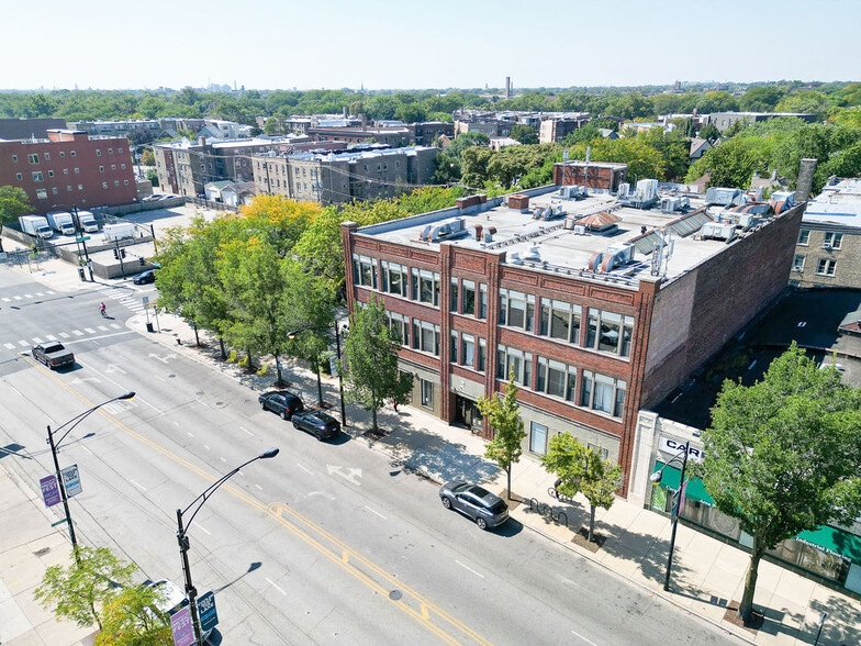 5710 N Broadway St, Chicago, IL for sale - Building Photo - Image 2 of 16