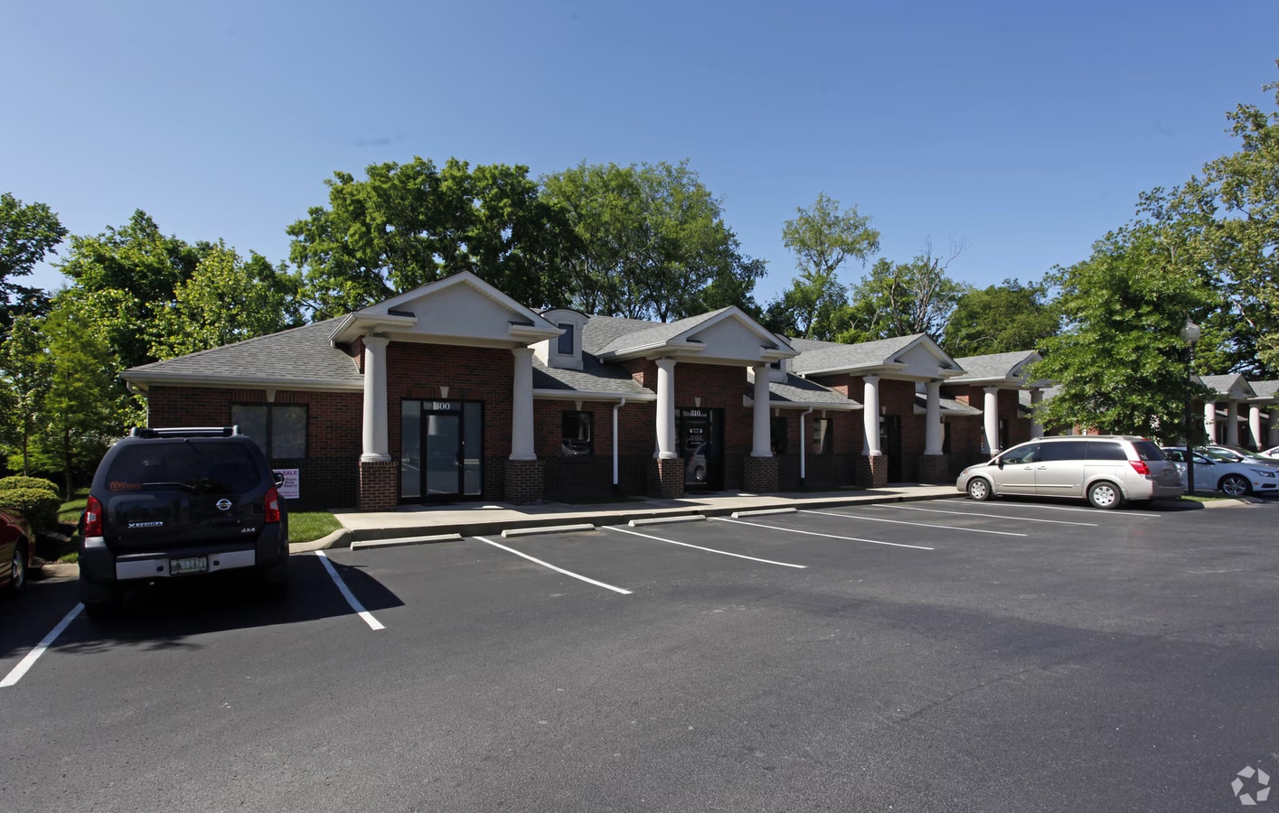 400 Sugartree Ln, Franklin, TN 37064 - Unit 320 -  - Interior Photo - Image 1 of 5