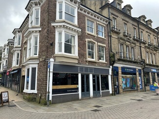 Plus de détails pour 30-32 Spring Gardens, Buxton - Commerce de détail à louer