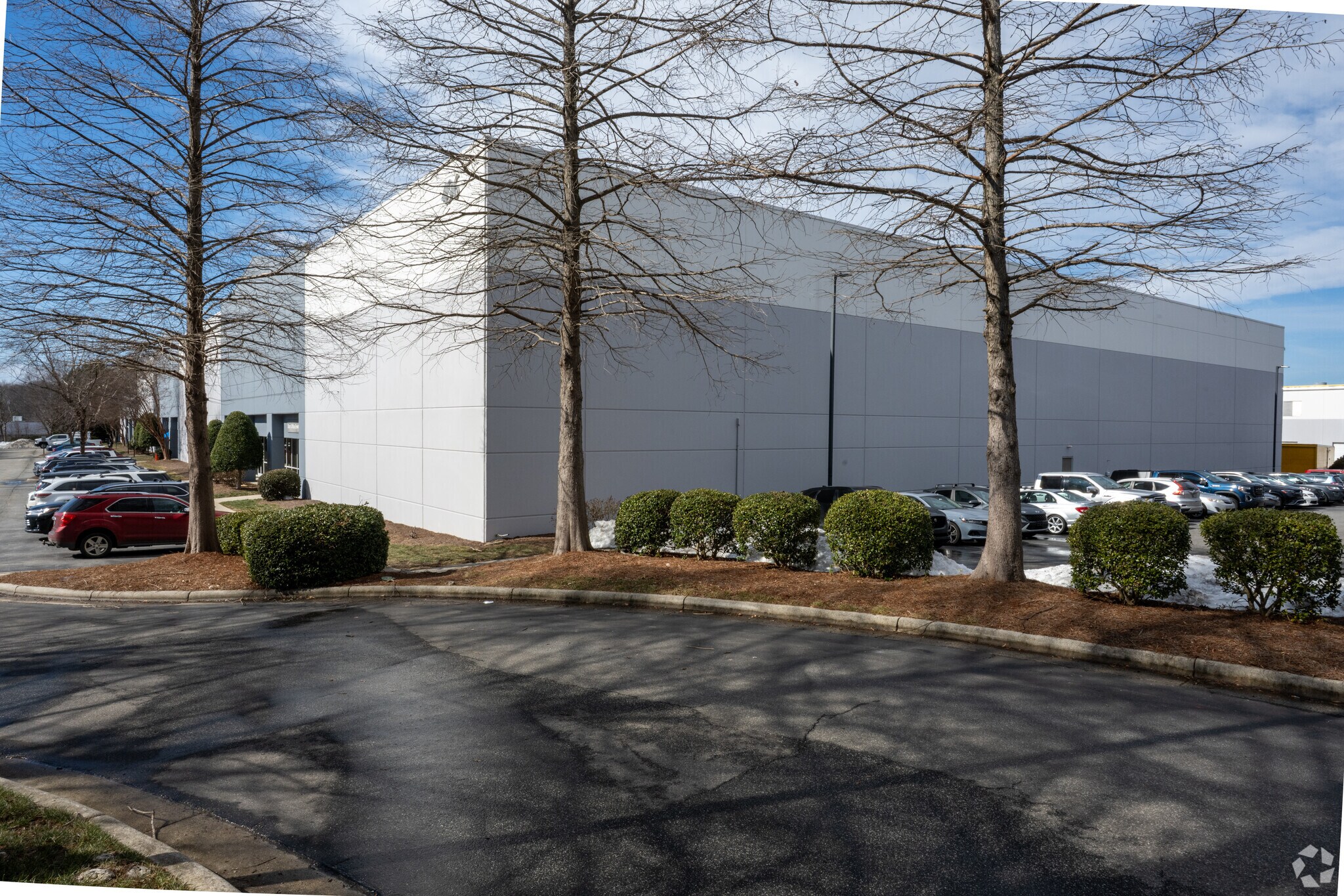 496 Gallimore Dairy Rd, Greensboro, NC for lease Building Photo- Image 1 of 7