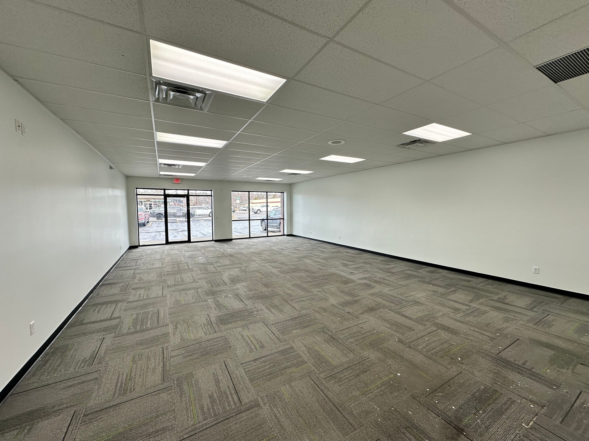 2010 Grand Ave, Billings, MT for lease Interior Photo- Image 1 of 6