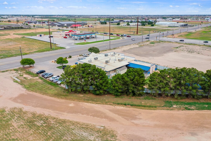 11302 Indiana Ave, Lubbock, TX for sale - Building Photo - Image 3 of 6