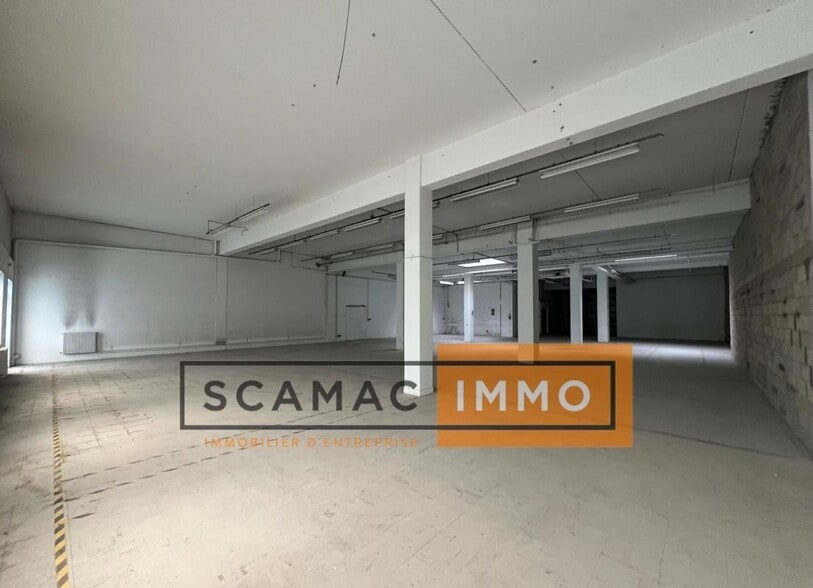 Industrial in Villepinte for lease - Interior Photo - Image 3 of 5
