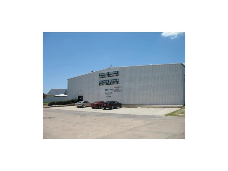 1129 Industrial Dr E, Sulphur Springs, TX à vendre - Photo principale - Image 1 de 1