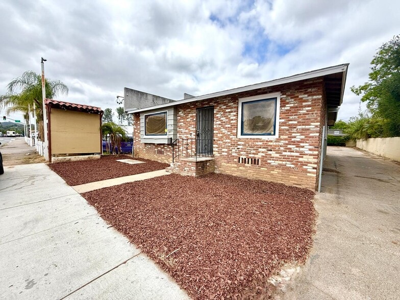 9820 Maine Ave, Lakeside, CA for lease - Building Photo - Image 1 of 7