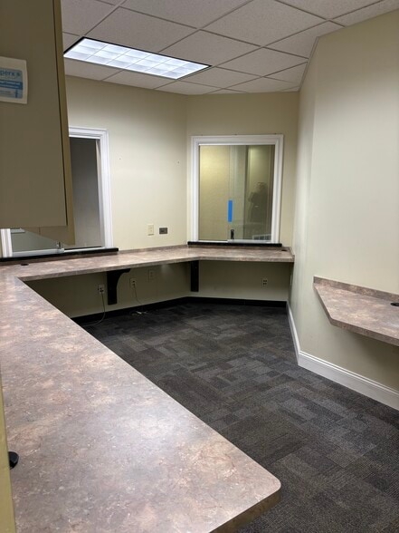 6480 Main St, Buffalo, NY for sale - Interior Photo - Image 2 of 6