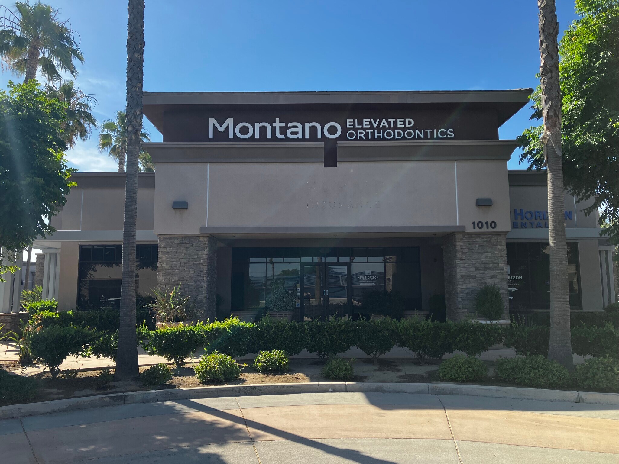 1010 Calloway Dr, Bakersfield, CA à vendre Photo du bâtiment- Image 1 de 1