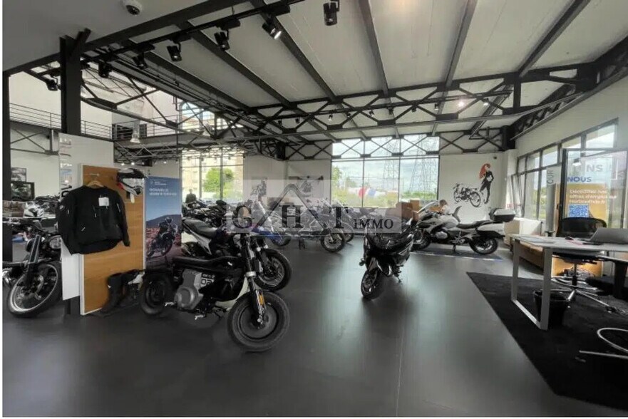 Industrial in Gennevilliers for lease - Interior Photo - Image 3 of 5