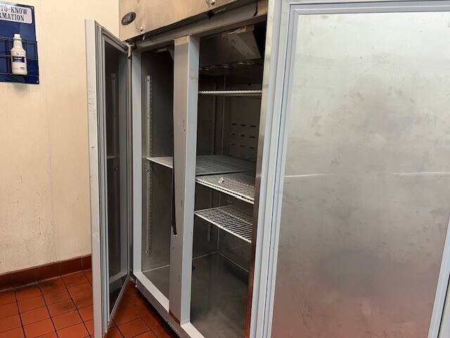 6811-6889 S Eastern Ave, Las Vegas, NV à louer - Photo du bâtiment - Image 3 de 7