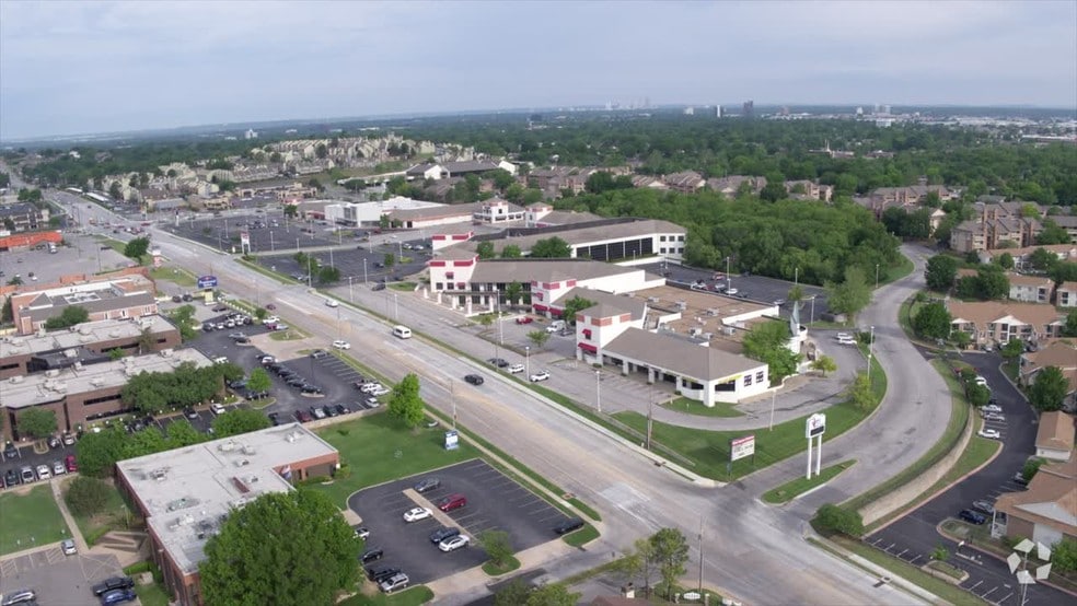 8321 E 61st St, Tulsa, OK for sale - UAV Video - Image 2 of 6