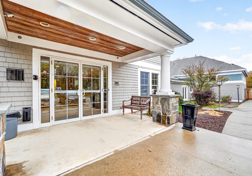 140 Summer St, Holliston, MA for sale - Building Photo - Image 3 of 49