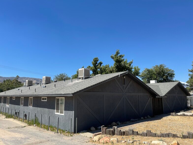 4009 Lake Isabella Blvd, Bodfish, CA à vendre - Photo du bâtiment - Image 3 de 7